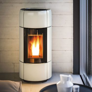 Seminee usor de integrat in decoruri moderne