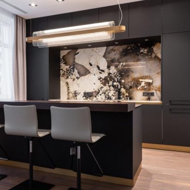 Stona: Granitul – material esențial în arhitectura durabilă și designul contemporan