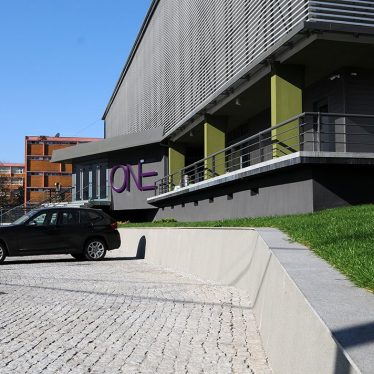 Pavaje care rezistă în timp – durabilitate și frumusețe cu Stona